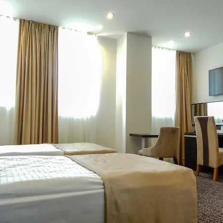 Hotel Diplomat 4*